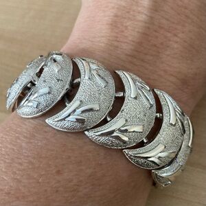 Coro vintage silver moon link bracelet 1950s safety chain